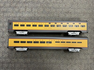 MTH O Gauge Union Pacific 70' Scale Aluminum Car Passenger Set MT
