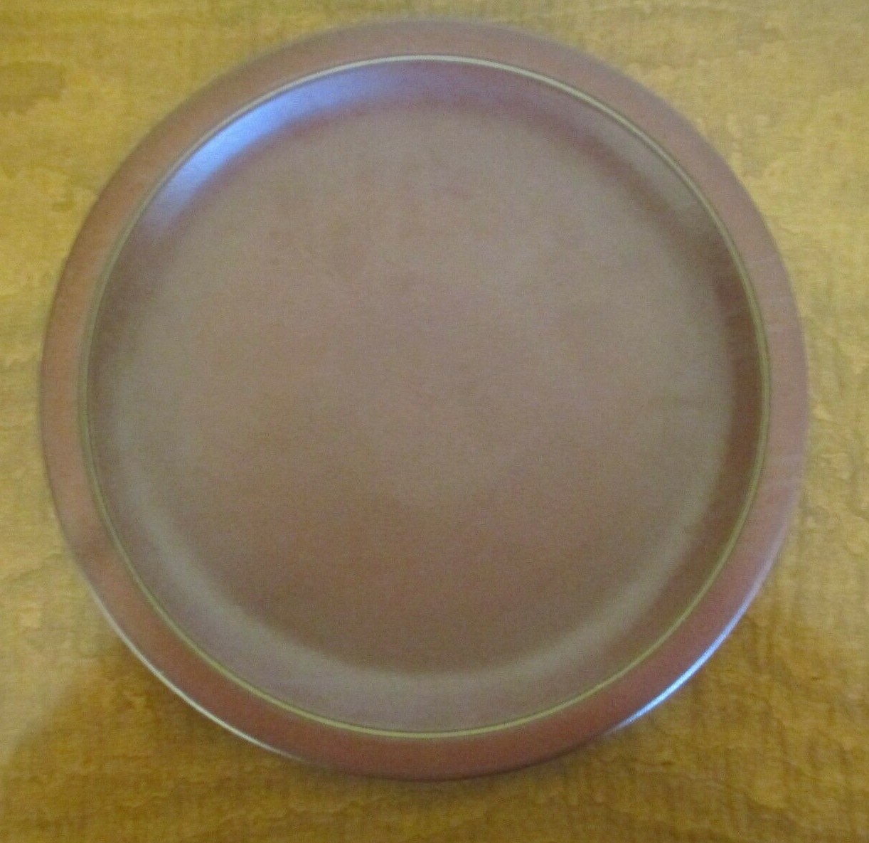 Universe Ceramics Los Angeles, Ca. Reddish Brown Chop Plate / Round