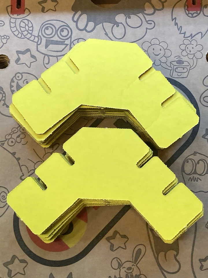 Make-A-Fort Build Kit Spare Parts 11 Panels 26 Yellow Braces 95 Black Connectors - Image 3 of 4