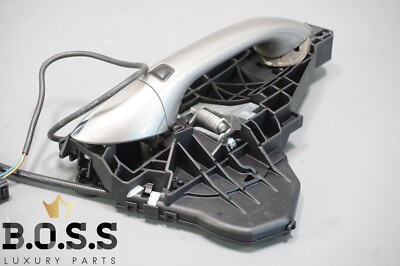 06-13 Mercedes W251 R350 GL450 Front Right Exterior Door Handle Keyless Go OEM