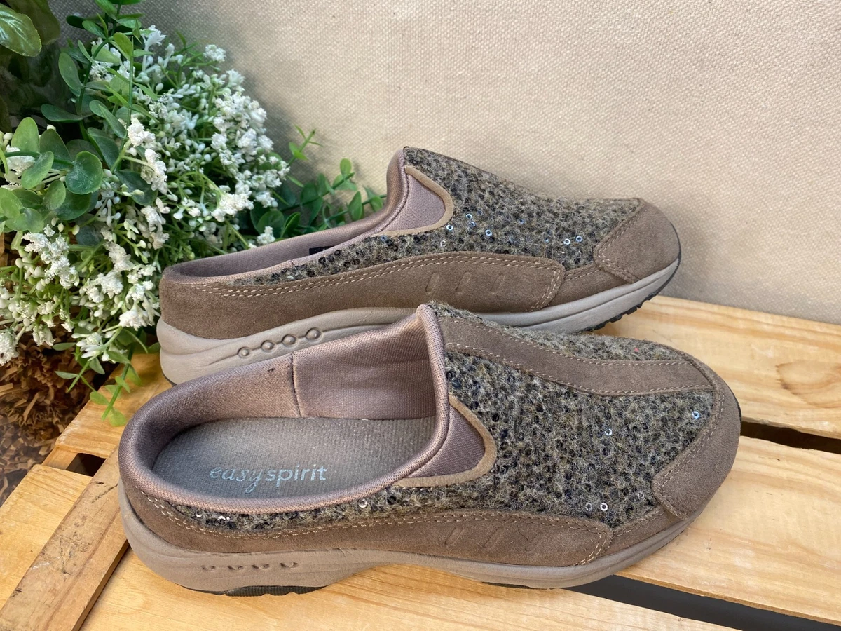 Easy spirit outlet slip on mules