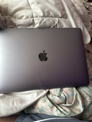 Apple MacBook Air Laptop 13.3  8 GB RAM Intel Core i5 No Hard Drive