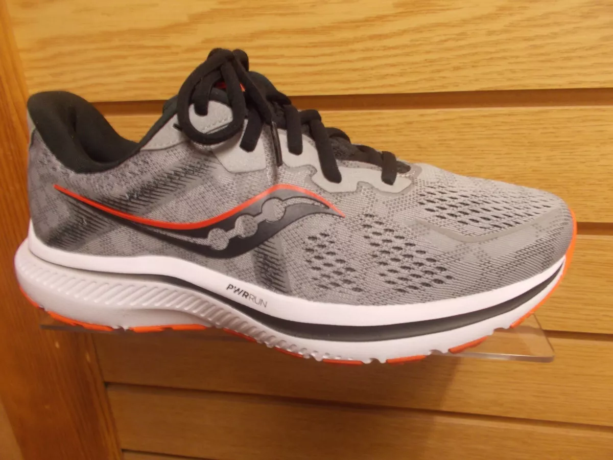Men's saucony hotsell wide shoes
