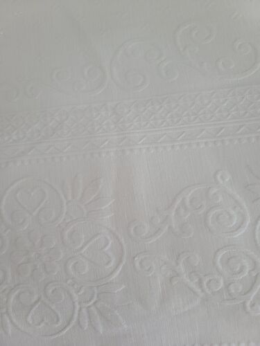 Colcha Matelassé Cobertor Tamaño Completo 88x74 BLANCO EN RELIEVE FLORALES ESCOLLS