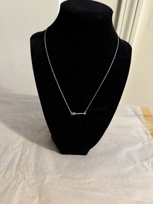 Sterling Silber Halskette mit einem Sterling Pfeil mit Dia Chips Akzent