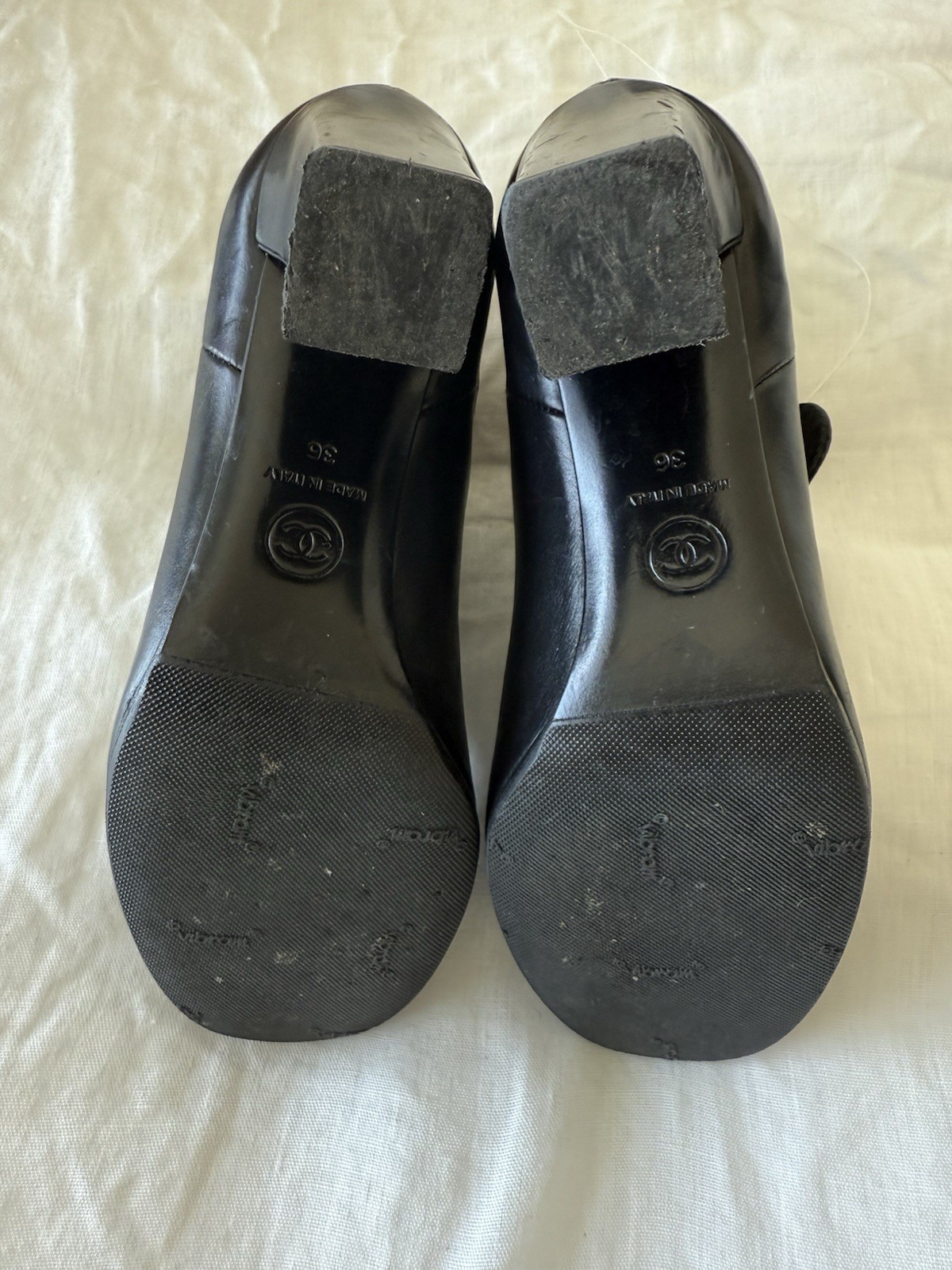 CHANEL BOOTTIES SIZE 6 ORIGINAL - image 4