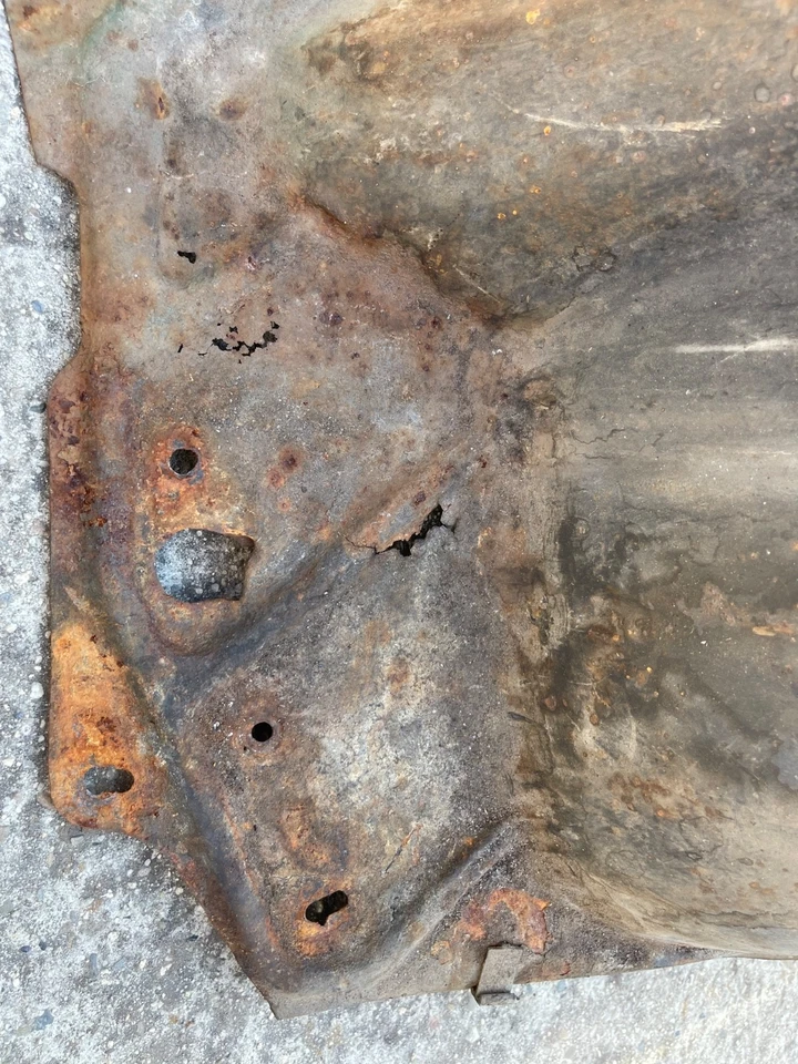 1970- 1972 BUICK SKYLARK GS Right Hand Side Inner  Fender - Image 3 of 4