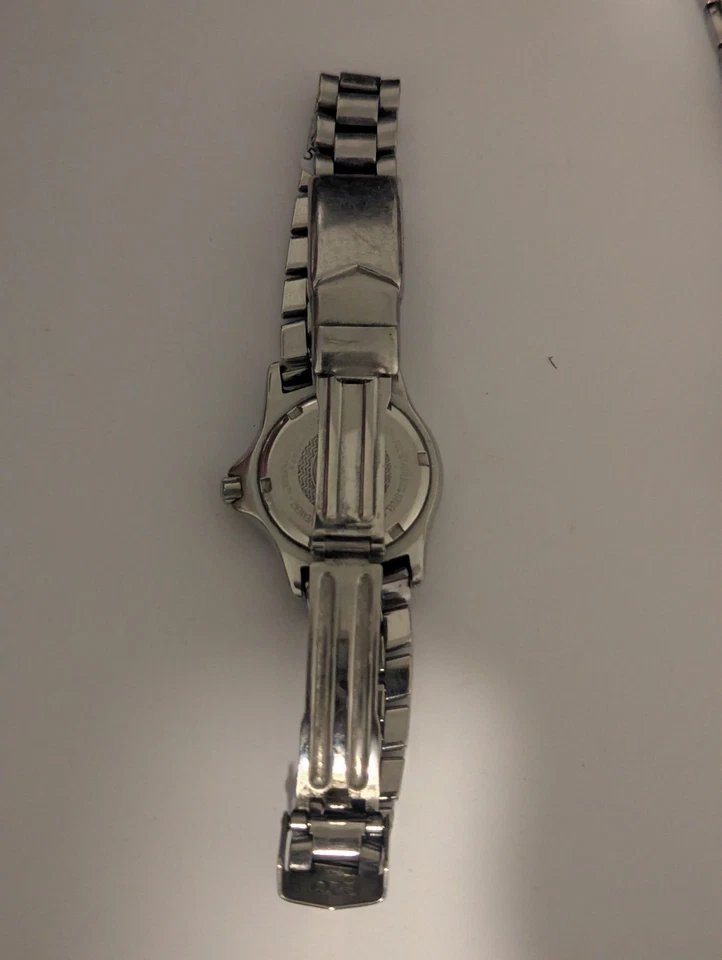 Reloj de buceo ESQ para mujer 27 mm esfera azul fecha redonda otro reloj misceláneo necesita baterías Foto 4 de 4