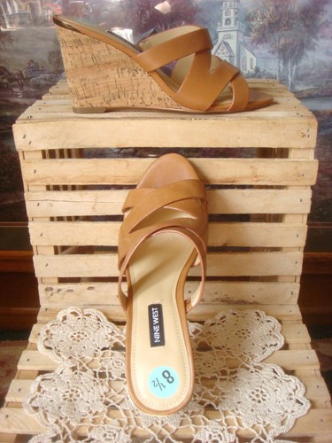 SANDALI NUOVI SENZA SCATOLA ~ NINE WEST LILA ~ PELLE MARRONE CHIARO DOPPIA ZEPPA INCROCIATA ~ 8/8,5M - Foto 3 di 8