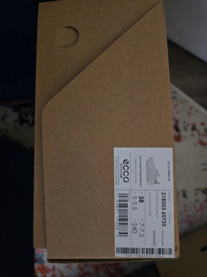 ZAPATILLAS DE CUERO ECCO Gruuv para mujer talla 7. 5 Foto 3 de 4