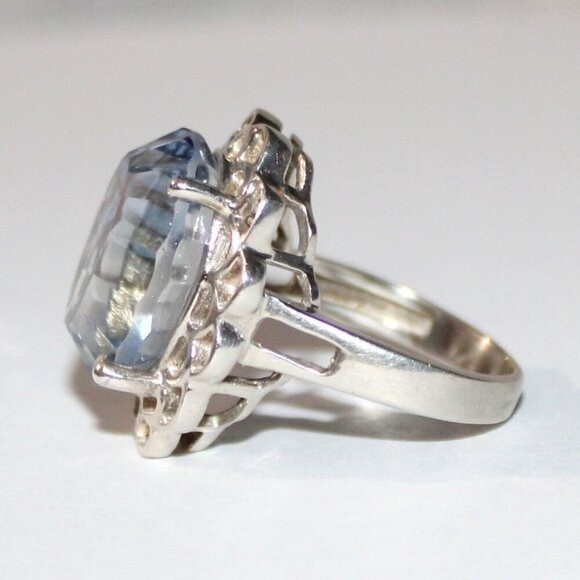 Sterling Silver Iolite Solitaire Ring - image 5