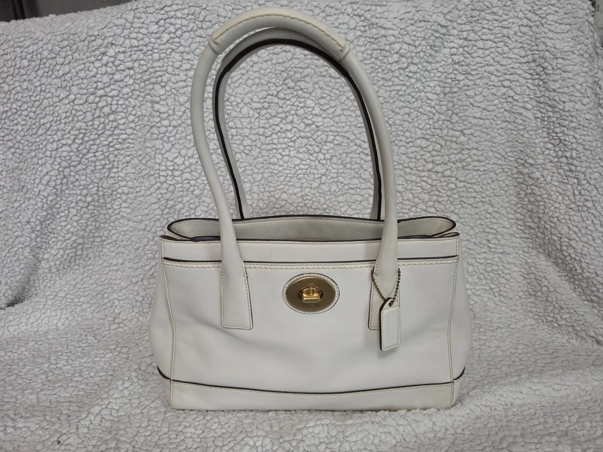 25+ Coach Hampton Turn Lock Bags & Women's Leather Exterior for