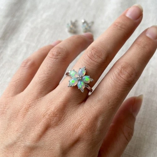 opal gemstone flower ring welo fire natural ethiopian opal sterling 925 silver