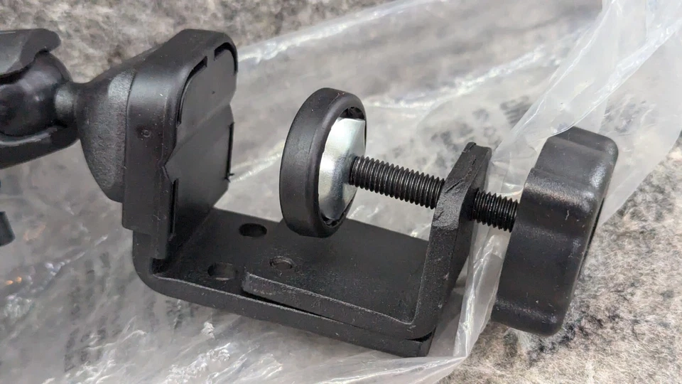 Arkon Heavy Duty Rail/Bar/Desk Clamp Post Apple iPad Pro, iPad Air Tablet Mount - Image 4 of 4