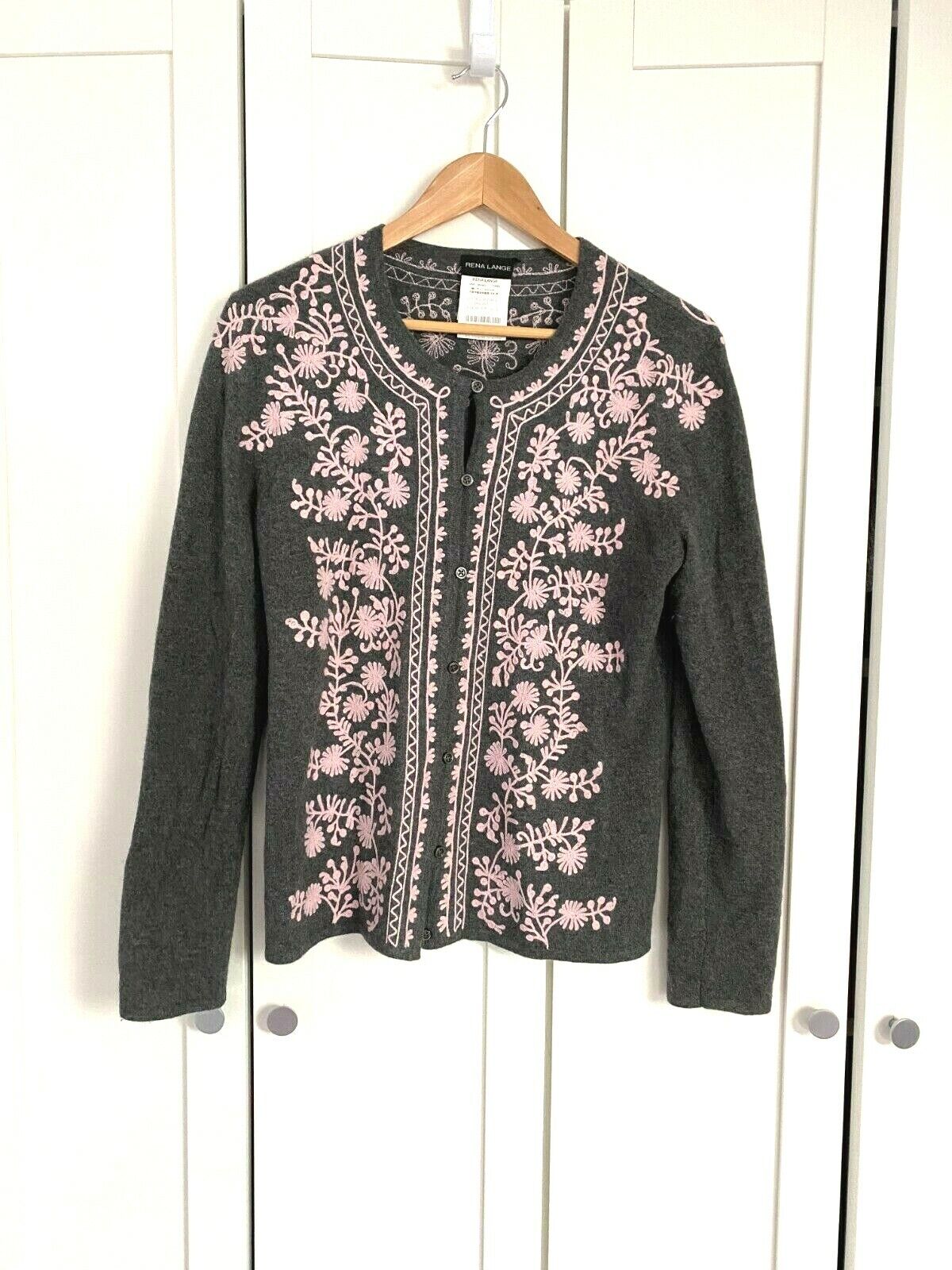 Onderdrukken bijeenkomst botsing RENA LANGE Cardigan Sweater sz L CASHMERE Gray Embroidered Pink Button Down  | eBay