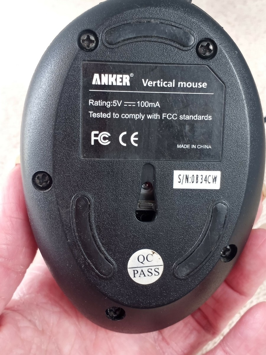 Anker® Verticale Ergonomic USB Optical Mouse, mano destra, 5 tasti, 1000/1600 DPI Anker® Verticale Ergonomic USB Optical Mouse, mano destra, 5 tasti, 1000/1600 DPI