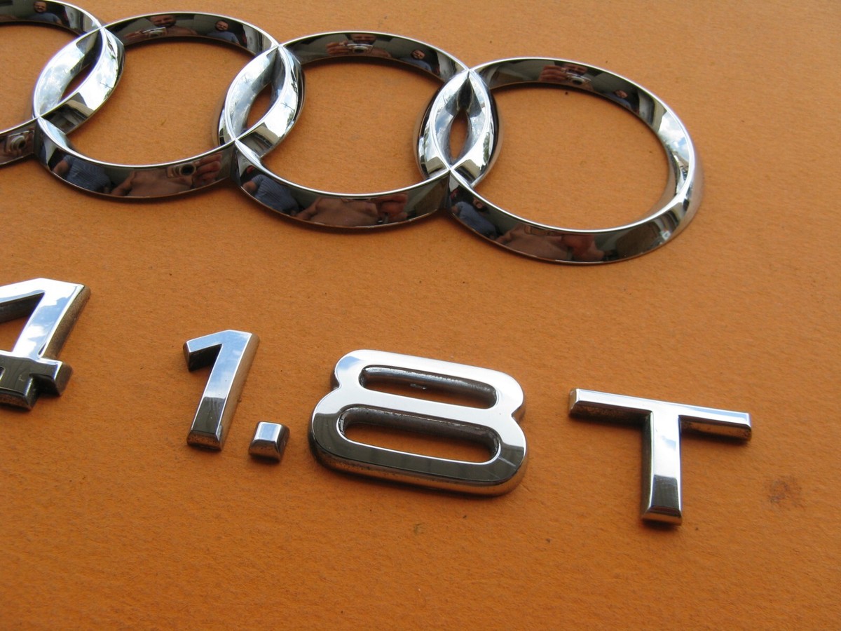 Audi のロゴの皿です。 s-l1200.jpg