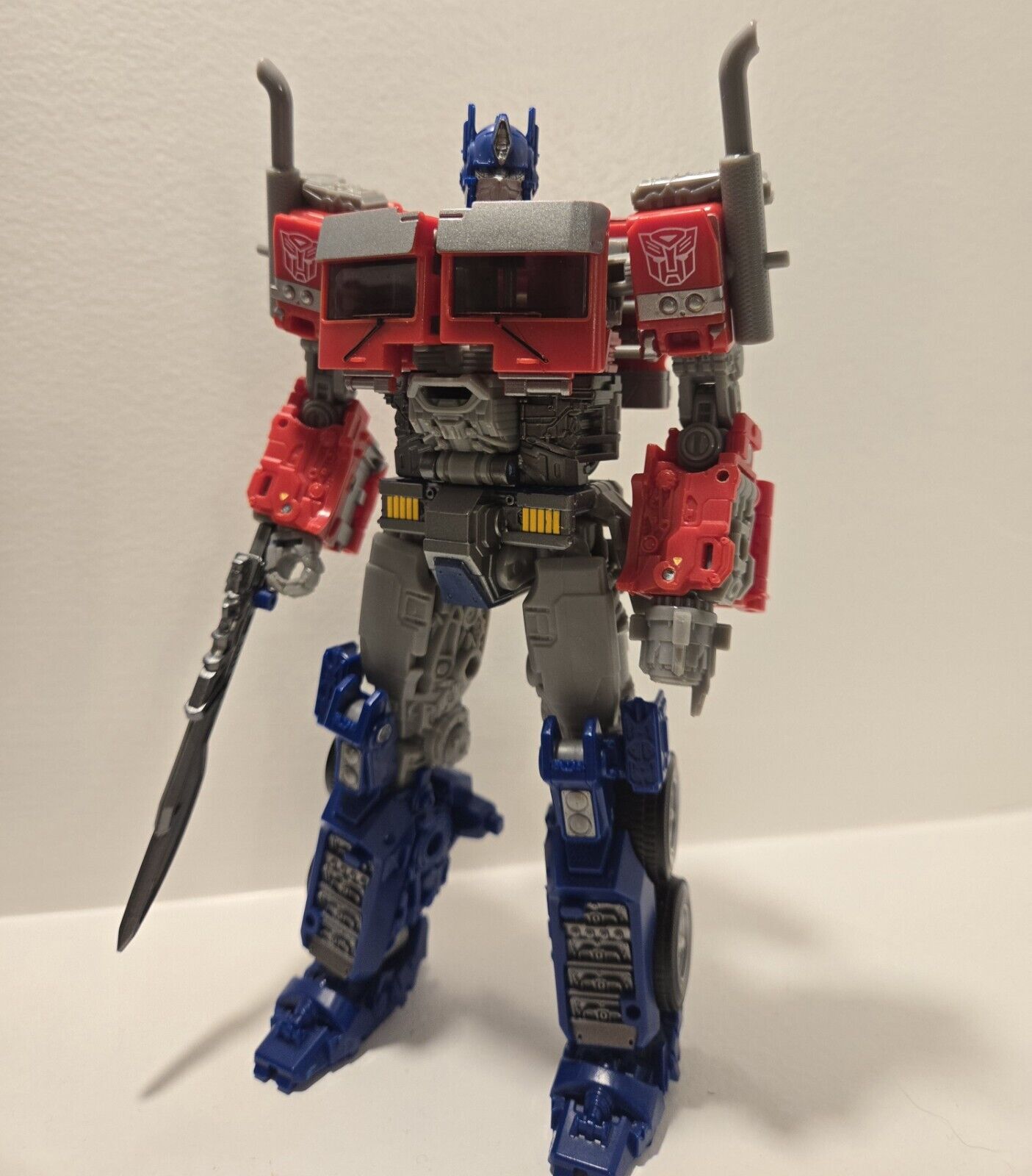 Transformers Studio Series 102 Optimus Prime (Extra Paint)