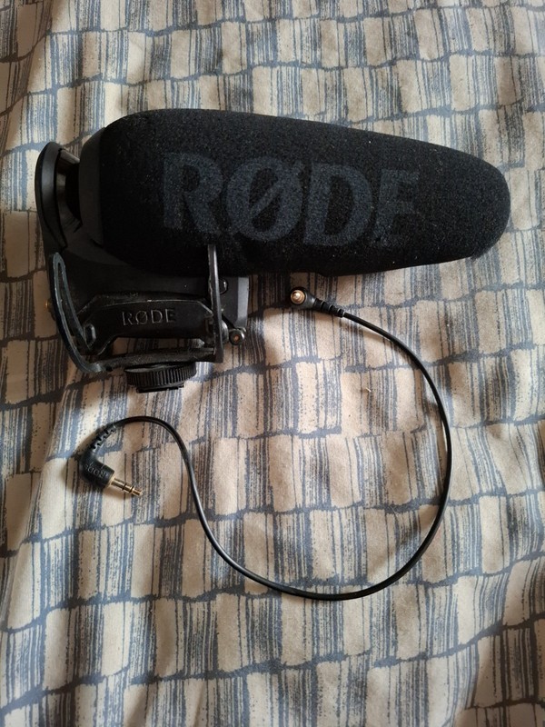 Rode Videomic Pro Plus On-Camera Shotgun Microphone