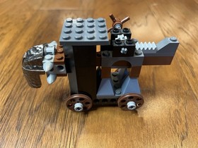 LEGO Castle: 8822 Gargoyle Bridge, Missing x1 Minifigure, with Instructions