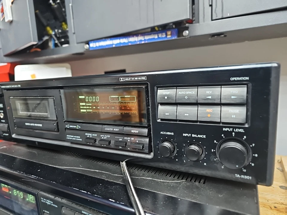 Onkyo TA-R301 RI Stereo Cassette Tape Deck Tested Works Perfect Canada 🇨🇦 - Image 2 of 4