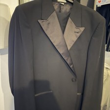 tuxedo suit for men