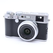 Fujifilm Fuji X100F Silver Digital Camera Shutter Count 9000