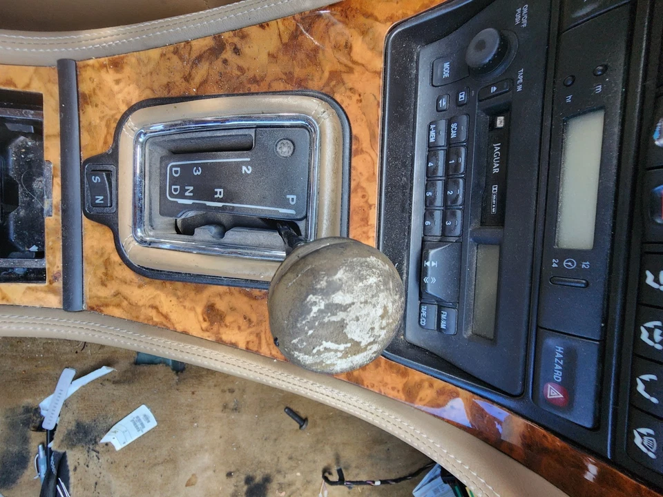 Jaguar XJ6 XJ6L 1994 1995 1996 1997 PALANCA DE CAMBIOS VANDEN PLAS Foto 2 de 2