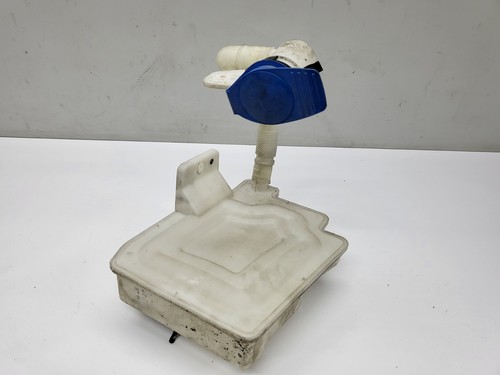 VW Golf 5 1K - Wischwasserbehälter Waschwasserbehälter Pumpe 1K0955453Q (17)