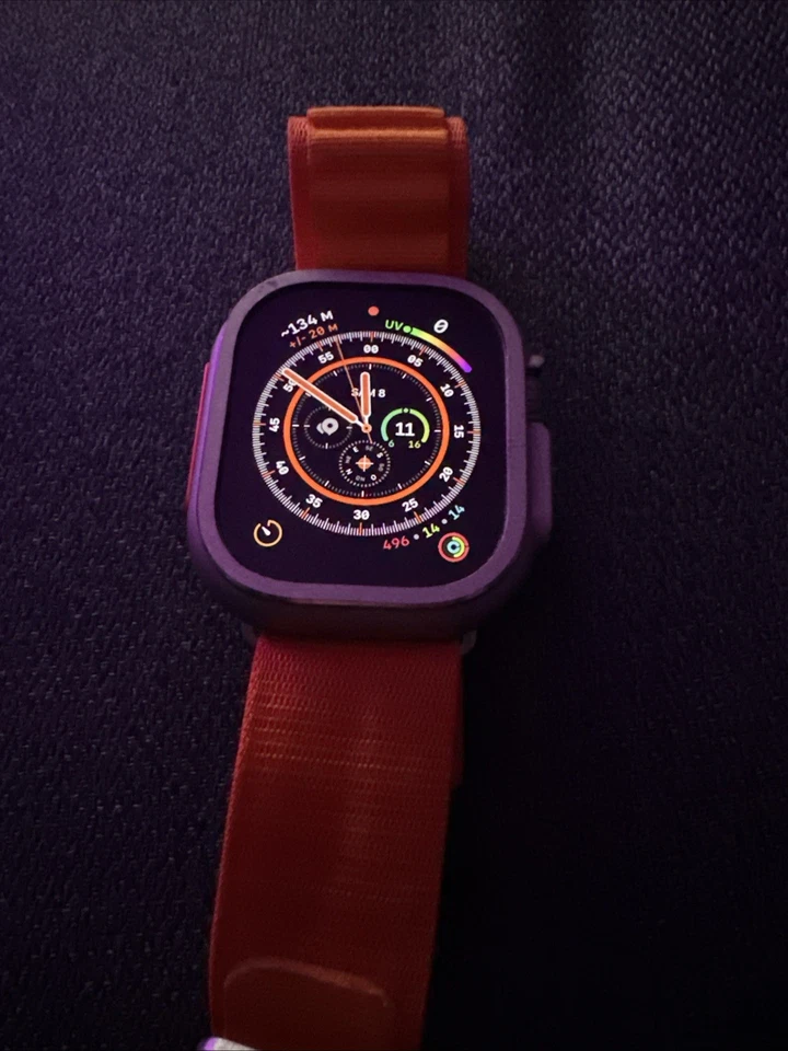 Apple Watch Ultra 1ère Gen (GPS + Cellular, 49mm) Montre connectée - Photo 2/4