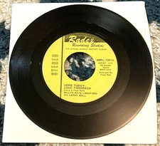 Billye Raye Lankford/Larry Bull: Here.../They... 45 Radex rare country VG HEAR
