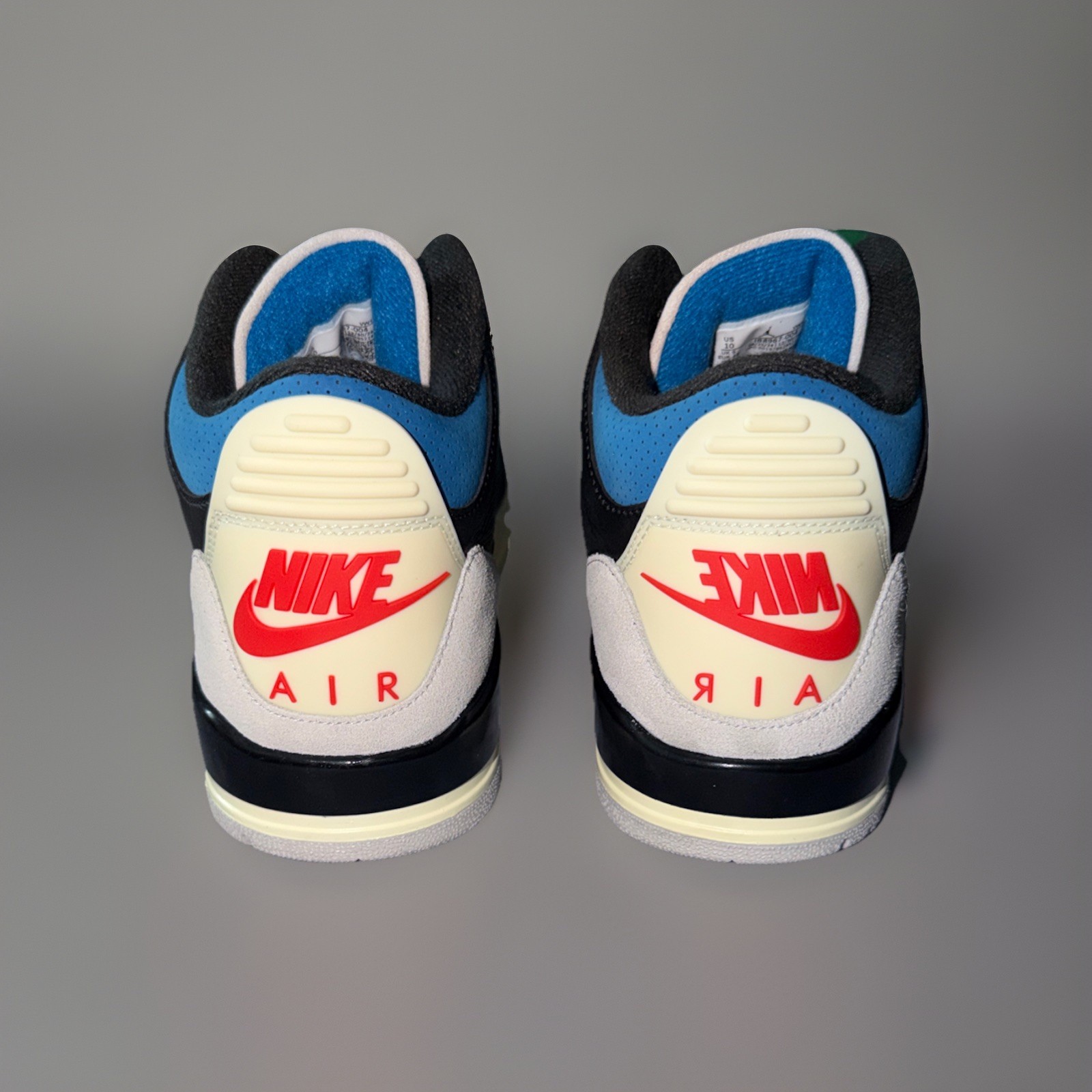 New Jordan Retro 3 Rare Air Men's Sneakers Size 10 Men’s + Xtra Laces thumbnail 2