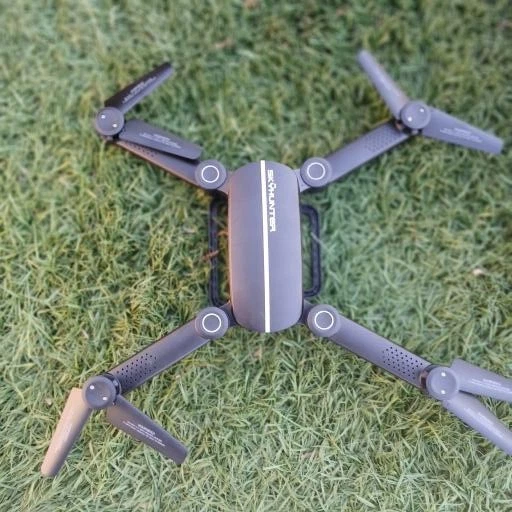 ESTATE LOT 10 PRO DRONE+CAMERA+EX PART ROBOT TOY FLY DRONE+10 R/C RESALE SUPERB - Image 2 of 4