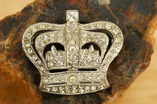 VINTAGE Art Deco Costume Jewelry Pot Metal CROWN Rhinestone LB Bell Brooch Pin