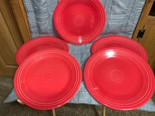 Fiesta Scarlet Red Set of 5 Fiesta ware 10.5” Dinner Plates Homer Laughlin Vtg