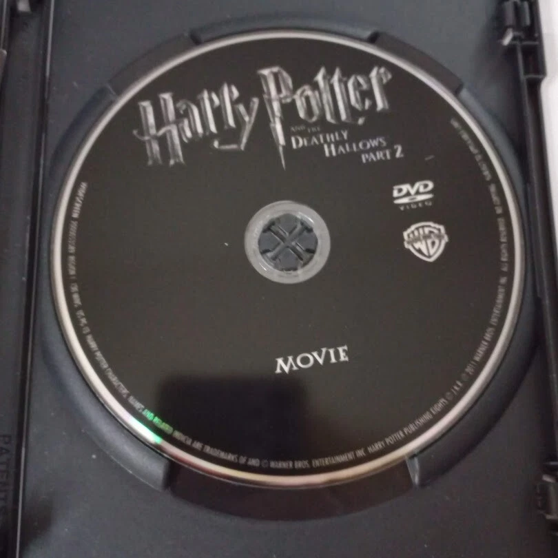 Harry Potter and the Deathly Hallows: Part II (DVD, 2011) Special Features - Image 3 of 4