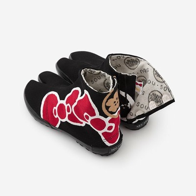 Hello Kitty TABI Boots Sou Sou Kyoto Black Shoes Ninja Sneakers Unisex NEW F/S