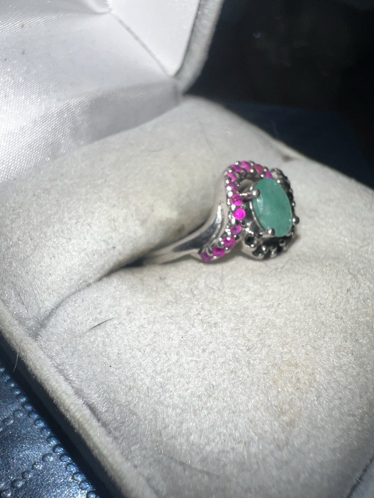 Picture 3 of 6