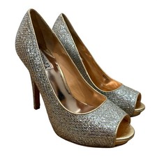 Badgley Mischka Humbie Plata Dorado Brillo Punta abierta Plataforma Bomba Tacón Mujer 8M
