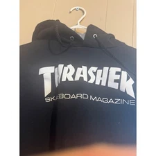 THRASHER Magazine SKATE MAG LOGO PULLOVER Skateboard Hoodie BLACK Medium