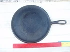 Vintage Griswold #9 Cast Iron Griddle 609 Round Large Block Logo LBL Erie PA
