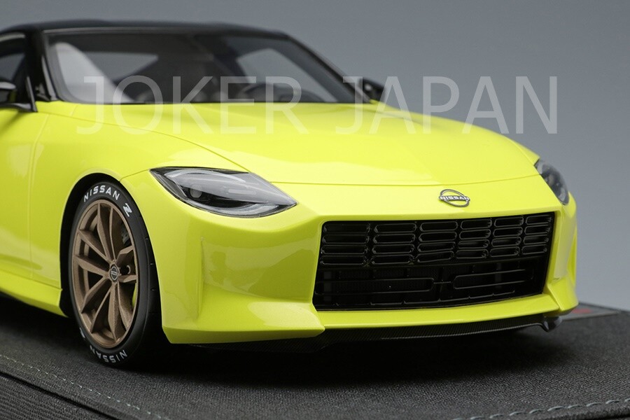 NISSAN フェアレディZ Prototype イエロー 日産フェアレディZ「Z Proto」 最新色イカヅチイエローの秘密