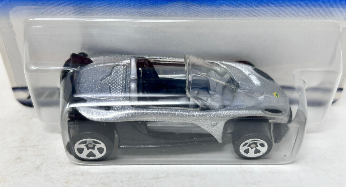 Picture 2 of 4