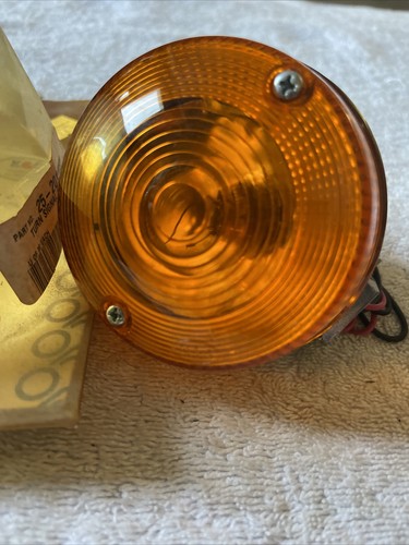 K&S Technologies - 25-2015 - DOT Approved Turn Signal, Amber - Bild 2 von 6