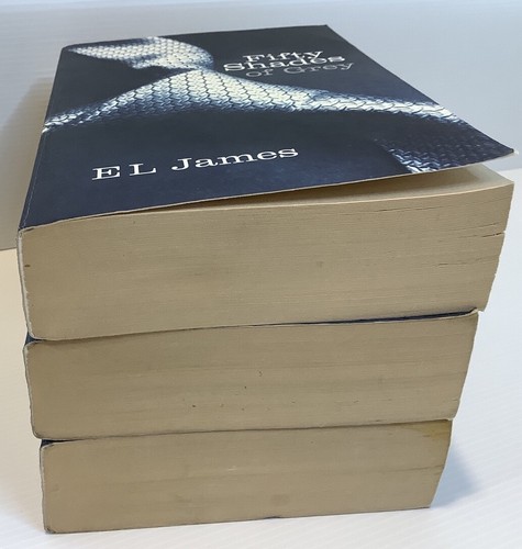 50 Fifty Shades of Grey Books E L James Paperback x 3 BDSM Romance Adult Bundle - Picture 4 of 24