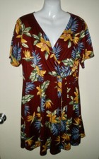 #302 Curvy Sense Plus Dress 2X 22/24 Burgundy Maroon Floral Lillies Stretch USA