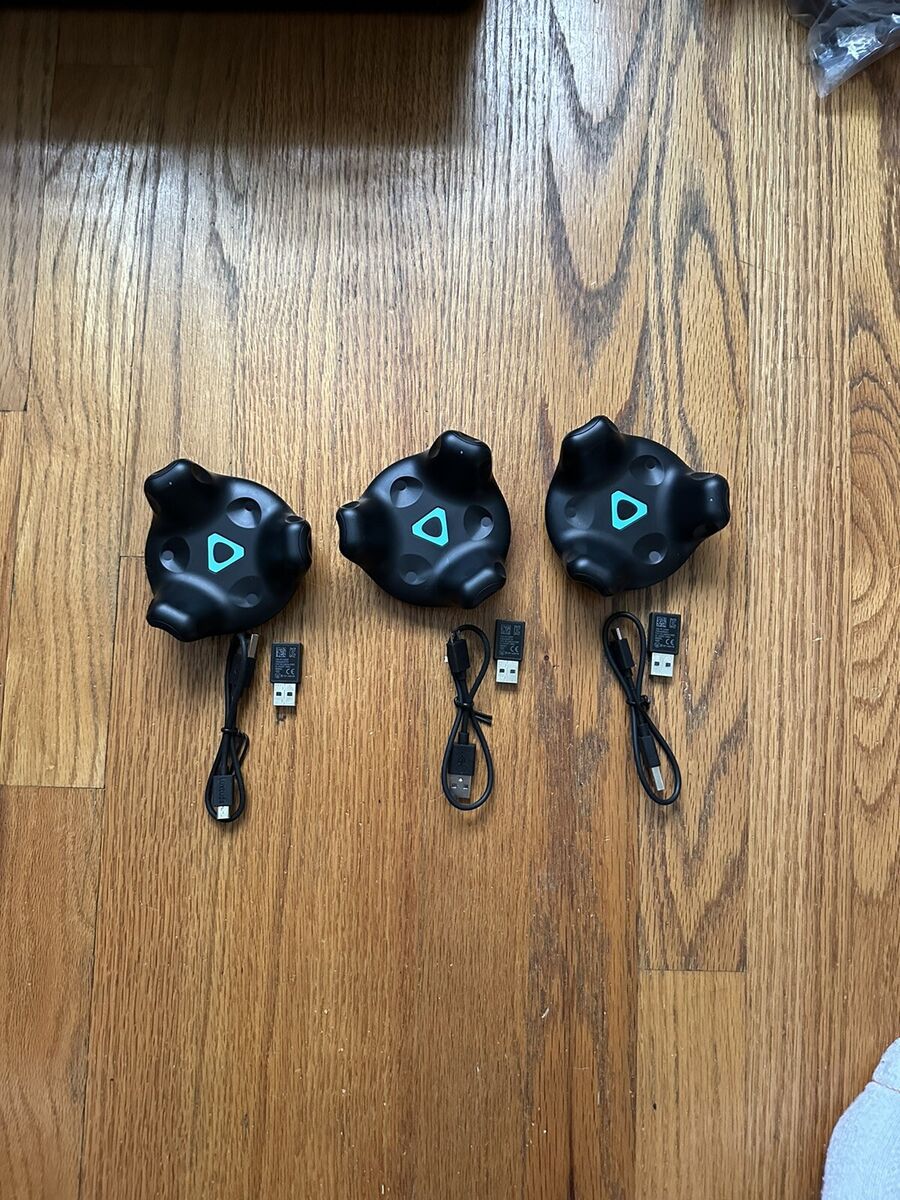 🔥 3 Htc Vive Tracker 2.0 with dongles🚀WORLDWIDE🚀Full body 🔥 3 Htc Vive Tracker 2.0 with dongles🚀WORLDWIDE🚀Full body