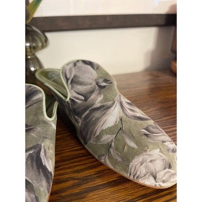 Dee Keller ''Brigid'' Green Floral Velvet Slides   Size 39 (US 8/8.5)