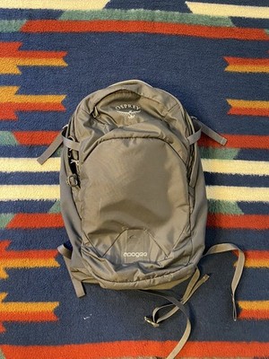 Osprey Apogee Backpack Green Everyday Laptop Airscape Clean New 28 Liter