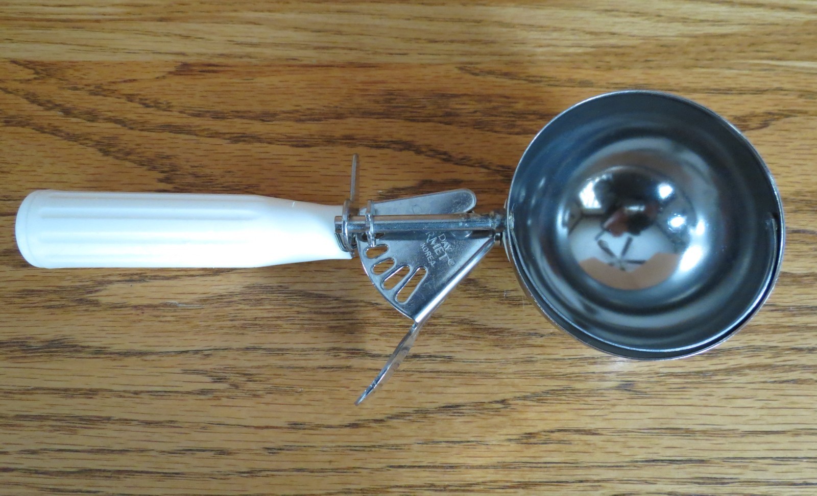 Portion Scoop #6 (5.33 Oz) Disher Scoop 18/8 Batter Soft Food Ice Cream Vintage